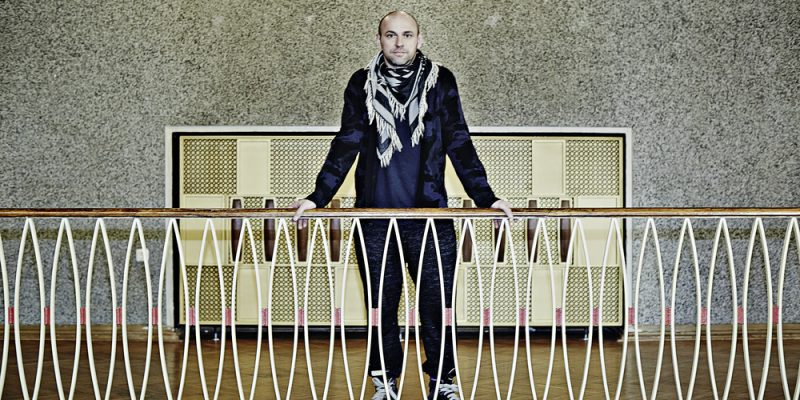 Henrik Schwarz – Essential Mix 2017-10-28 img