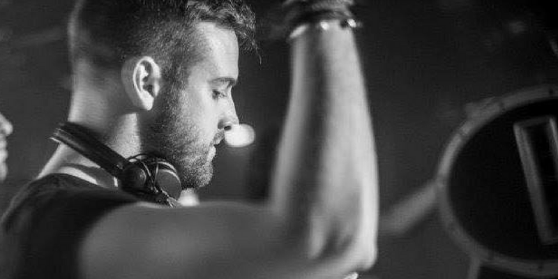 Secondcity & Makree – Never Been In Love (Original Mix) img